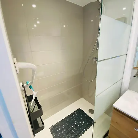 18 M² - Piscine * Bormes-les-Mimosas